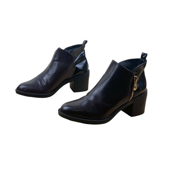 ZARA Trafaluc Black Leather Zip Pointed Toe Fashion Boots Women Size 36 EUR US 6 - Picture 2 of 12